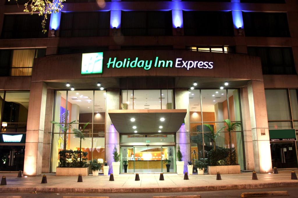Holiday Inn Express Reforma or similar hotel