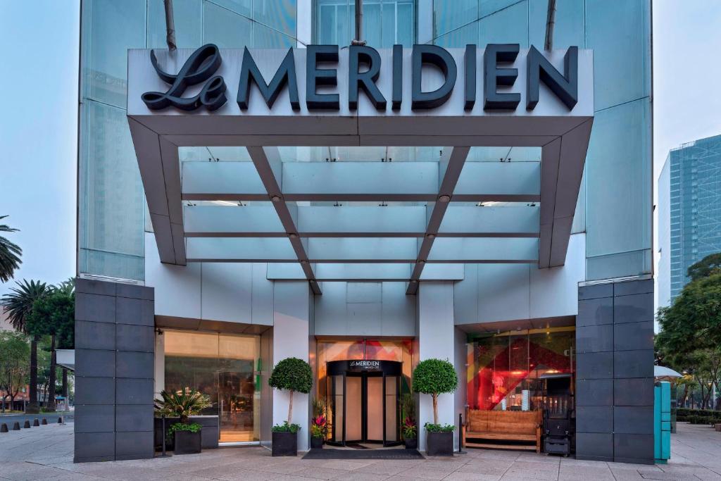 LE MERIDIEN or similar hotel